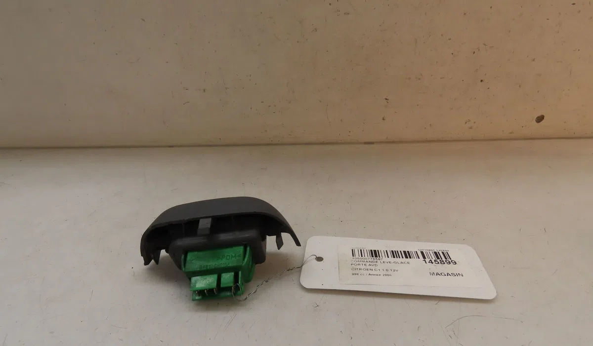 Commande lève-glace porte avant droite CITROEN C1 2006 occasion