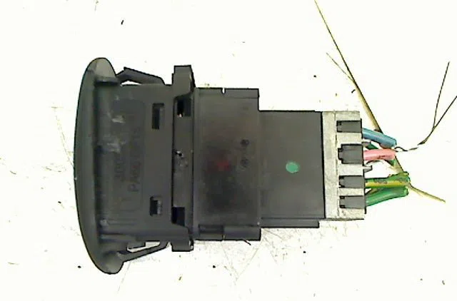 Commande lève-glace porte avant droite Citroën C2 (JM_) 1.1 (2003-2012) 3 portes occasion