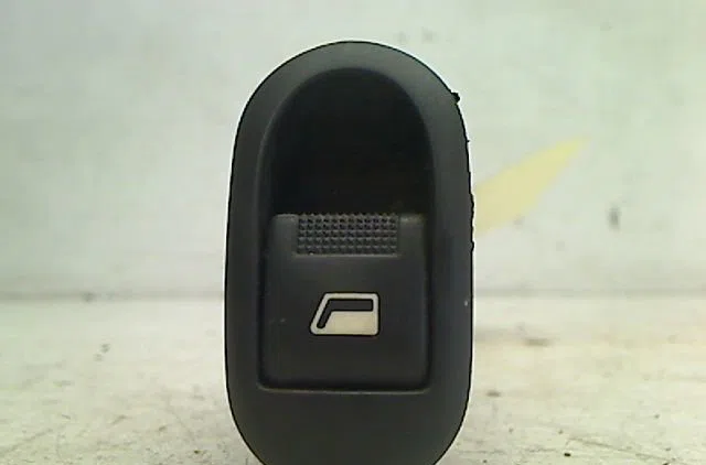 Commande lève-glace porte avant droite Citroën C2 (JM_) 1.1 (2003-2012) 3 portes occasion