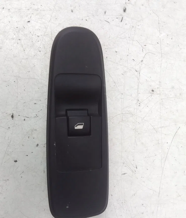 Commande lève-glace porte avant droite CITROEN C4 PICASSO I 2011 occasion