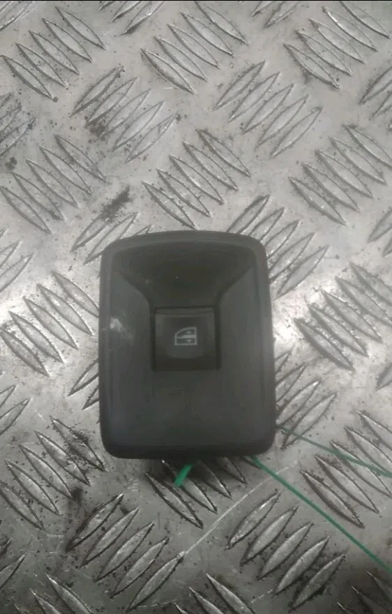 Commande lève-glace porte avant droite Citroen JUMPY Camionnette 2.0 hdi 140 (2007-2016) occasion