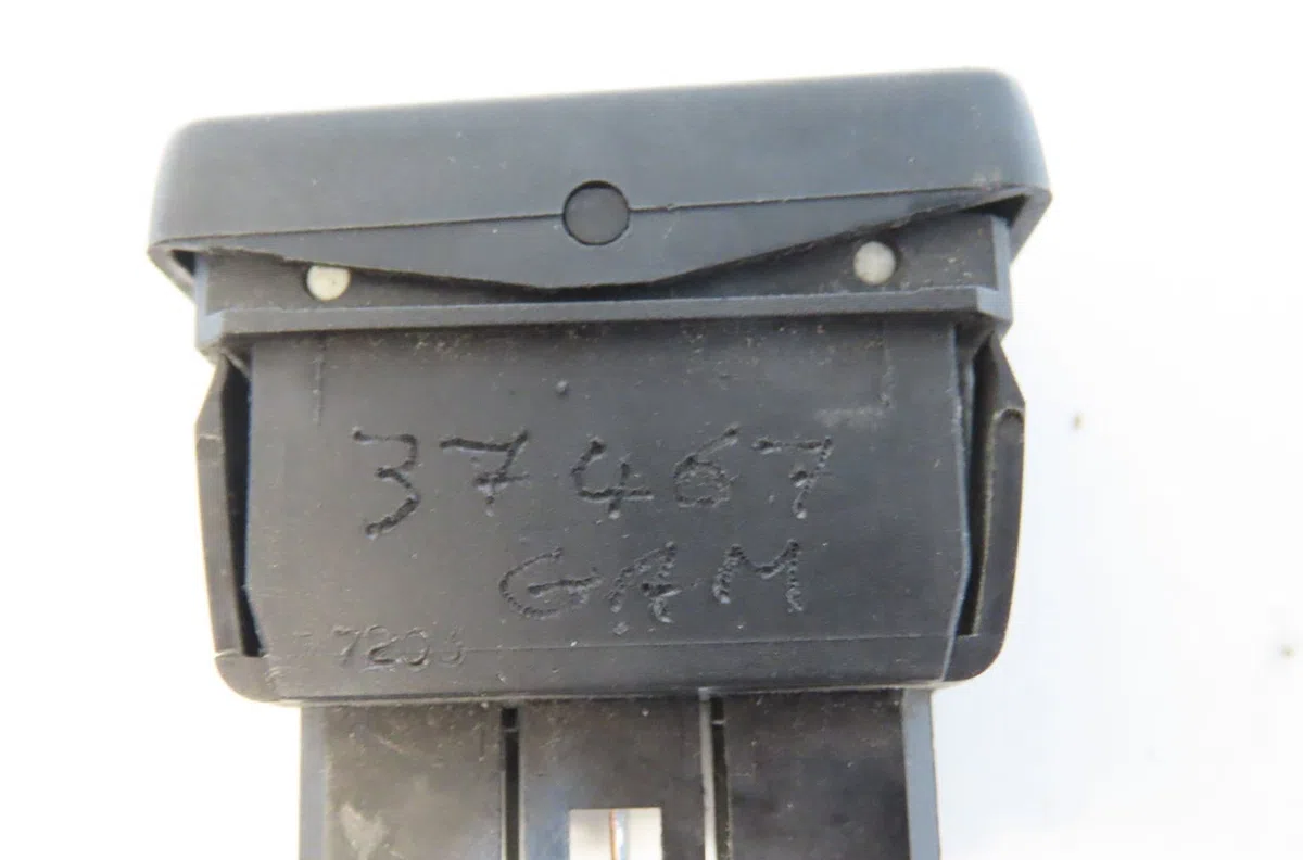 Commande lève-glace porte avant droite Citroen ZX (N2) 1.9 d (1993-1997) occasion