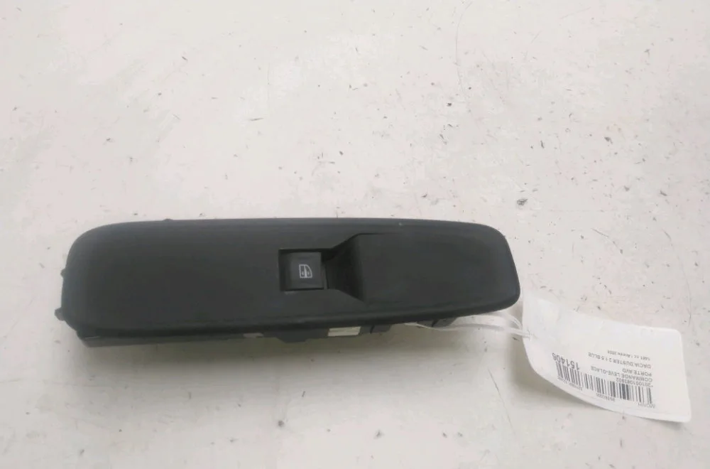 Commande lève-glace porte avant droite Dacia DUSTER (HM_) 1.5 dci 115 (hmad) (2017) occasion