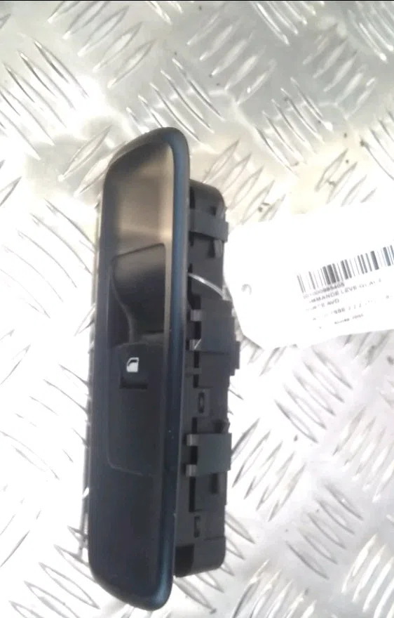 Commande lève-glace porte avant droite Fiat ULYSSE (179_) 2.2 jtd (2002-2006) occasion