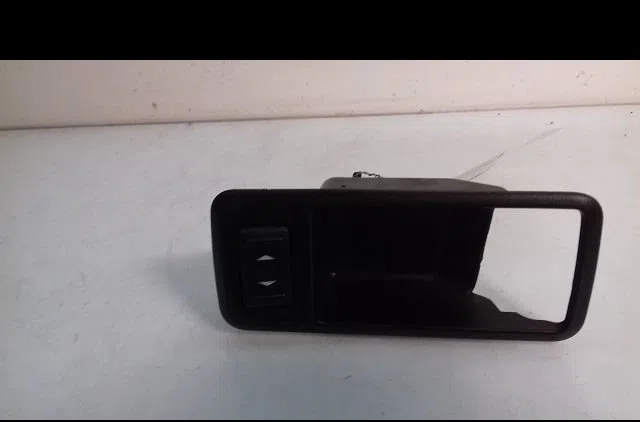 Commande lève-glace porte avant droite Ford C-MAX (DM2) 1.8 tdci (2007-2010) 5 portes occasion