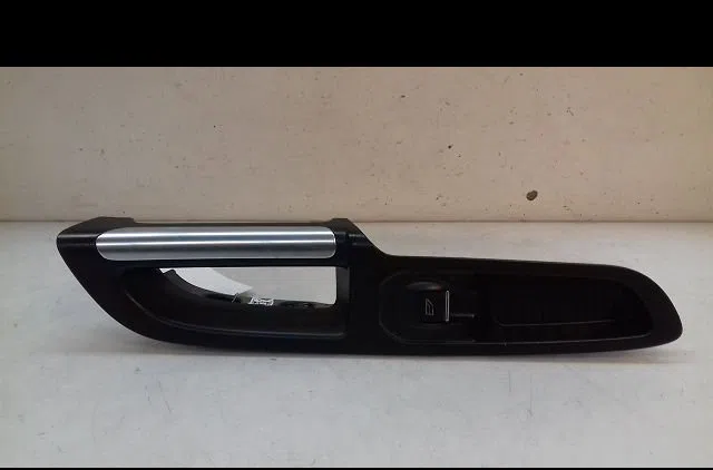 Commande lève-glace porte avant droite Ford C-MAX II (DXA-CB7, DXA-CEU) 2.0 tdci (2010-2019) occasion