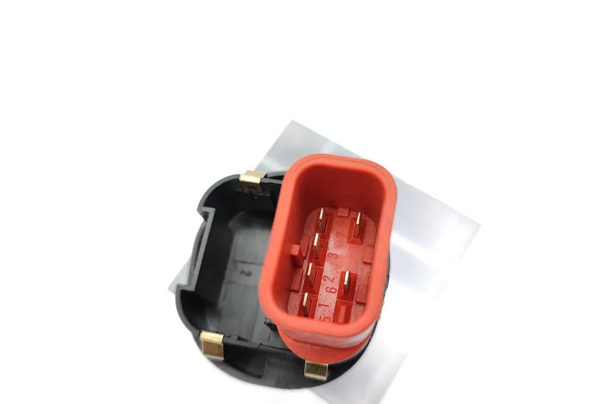 Commande lève-glace porte avant droite FORD FIESTA 5 PHASE 1 occasion