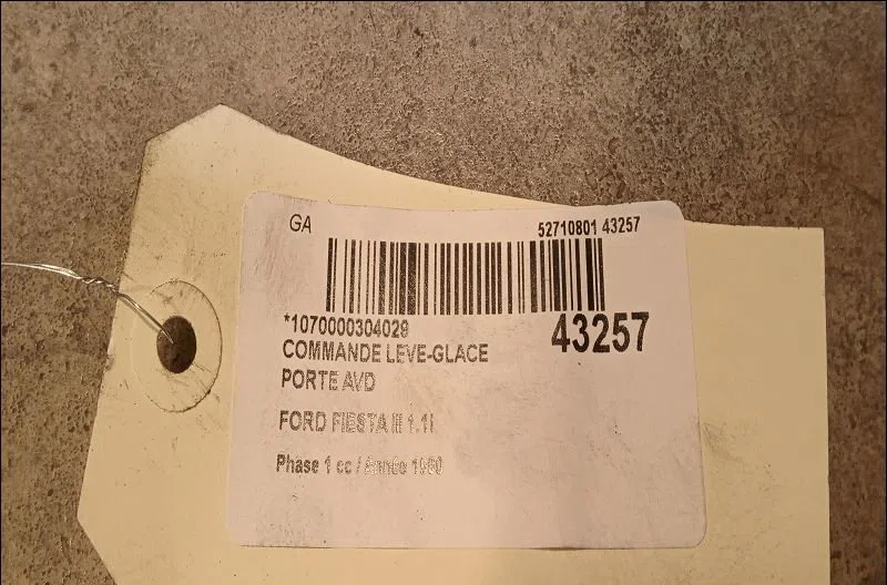 Commande lève-glace porte avant droite FORD FIESTA III 1990 occasion