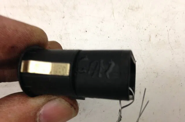 Commande lève-glace porte avant droite Ford MONDEO II (BAP) 1.8 i (1996-2000) occasion