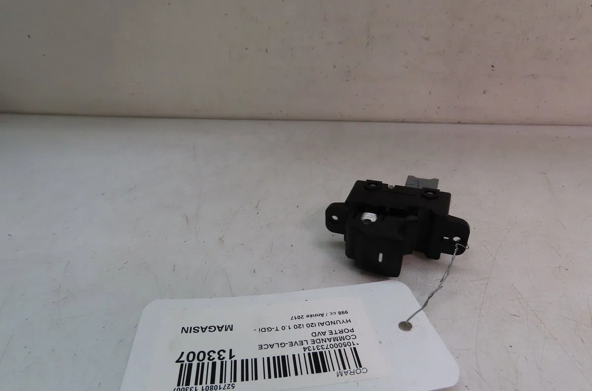Commande lève-glace porte avant droite Hyundai I20 II (GB, IB) 1.0 t-gdi (2016) occasion