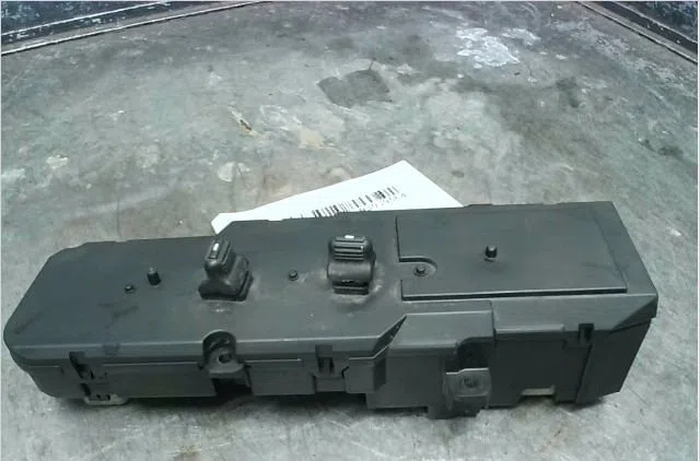 Commande lève-glace porte avant droite JEEP CHEROKEE 1997 occasion
