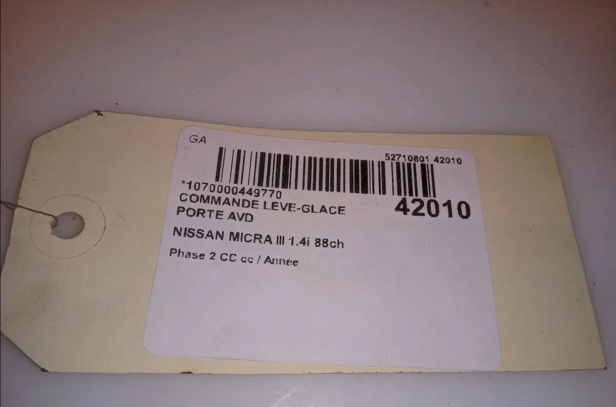 Commande lève-glace porte avant droite Nissan MICRA CC III (K12) 1.4 16v (2005) occasion
