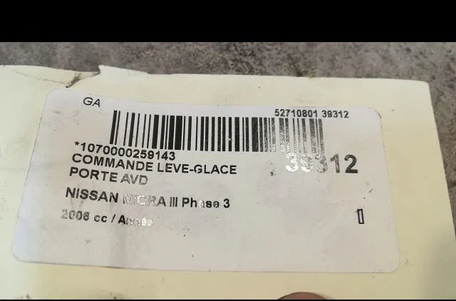 Commande lève-glace porte avant droite Nissan MICRA III (K12) 1.4 16v (2003-2010) occasion