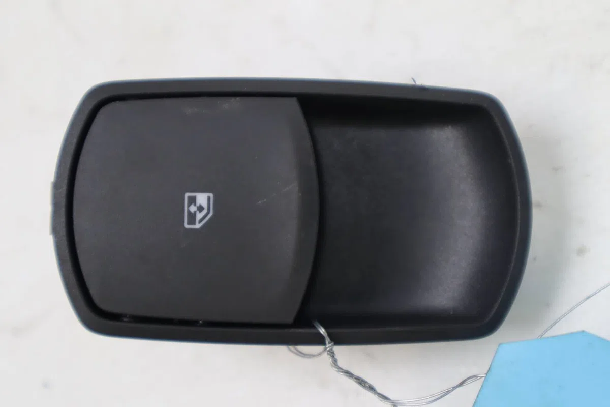 Commande lève-glace porte avant droite Opel CORSA D (S07) 1.4 (l08, l68) (2006-2014) 3 portes occasion