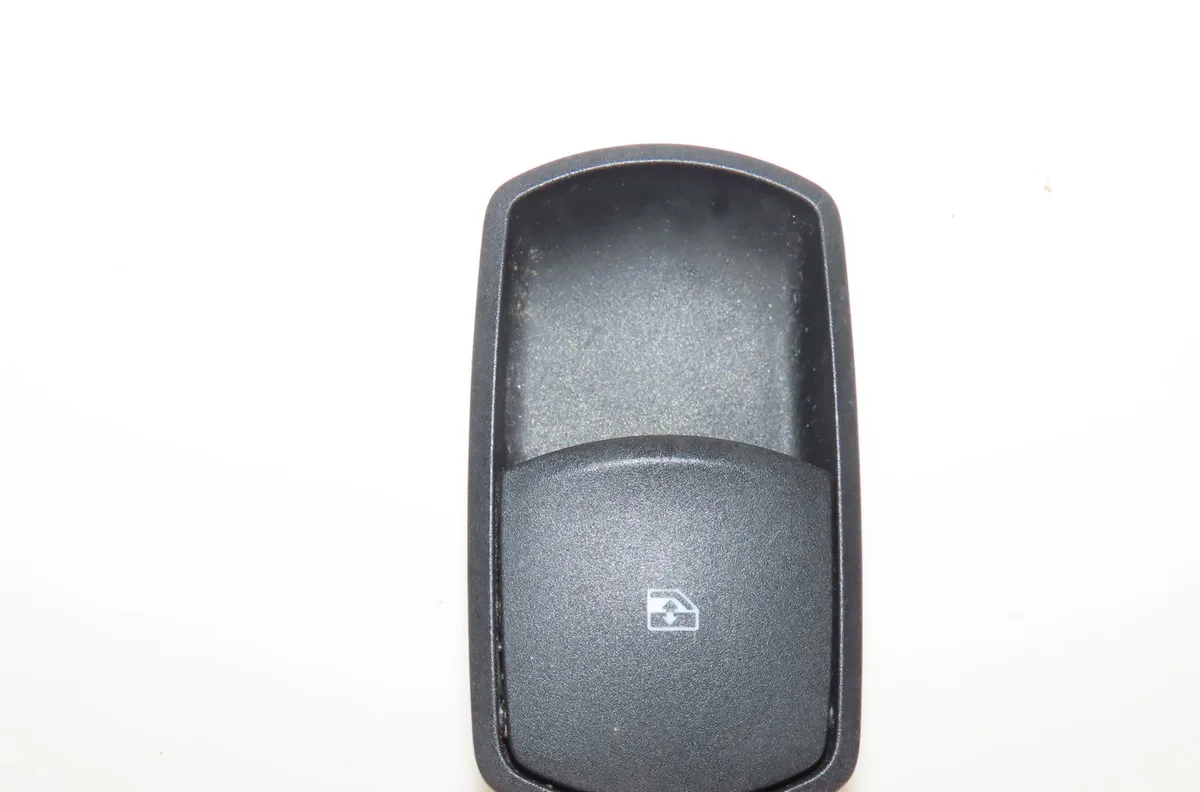 Commande lève-glace porte avant droite Opel CORSA E (X15) 1.4 (08, 68) (2014) occasion