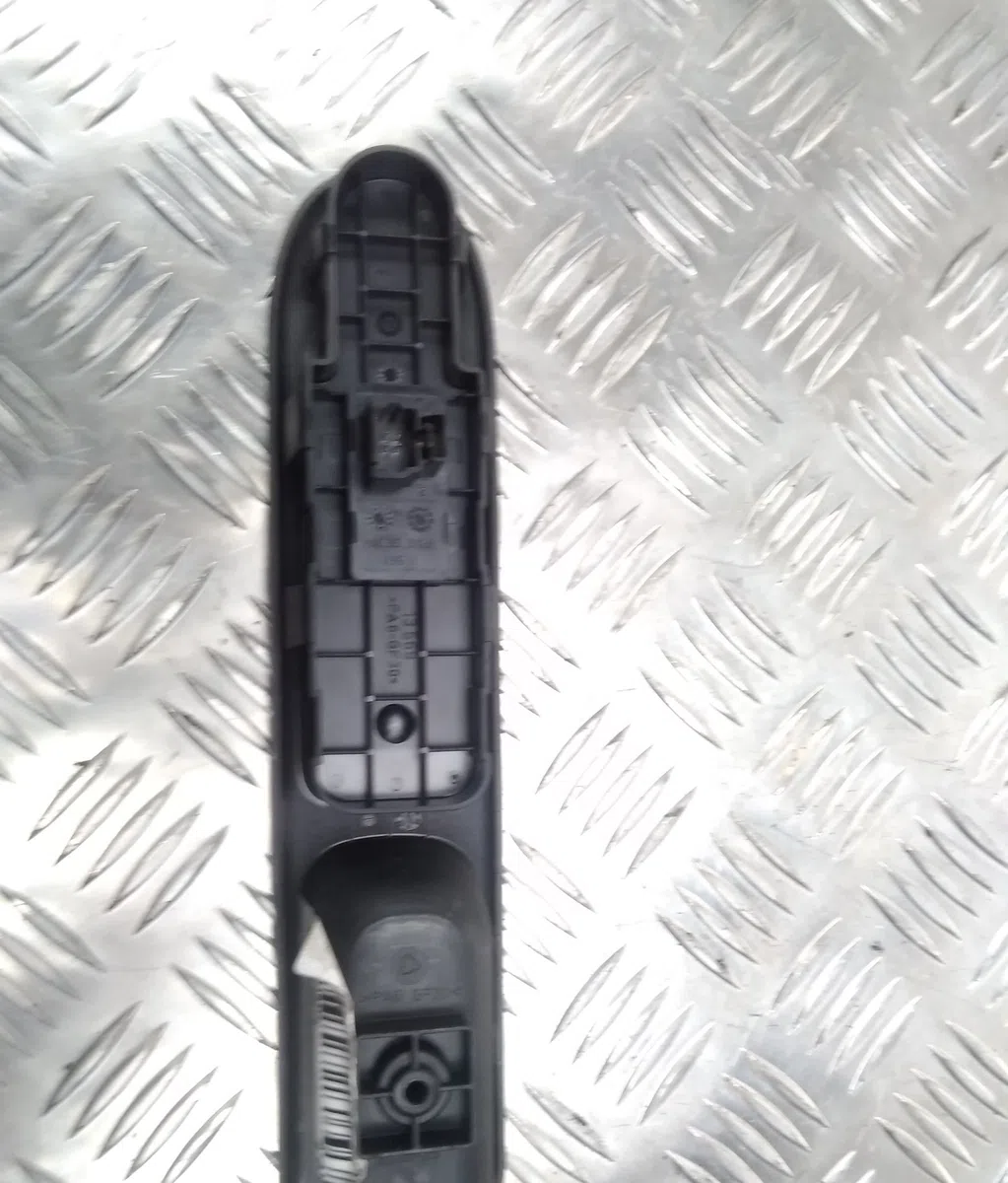 Commande lève-glace porte avant droite PEUGEOT 307 2007 occasion