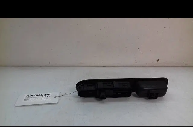 Commande lève-glace porte avant droite Peugeot 307 Break (3E) 1.6 hdi 110 (2004-2008) 5 portes occasion