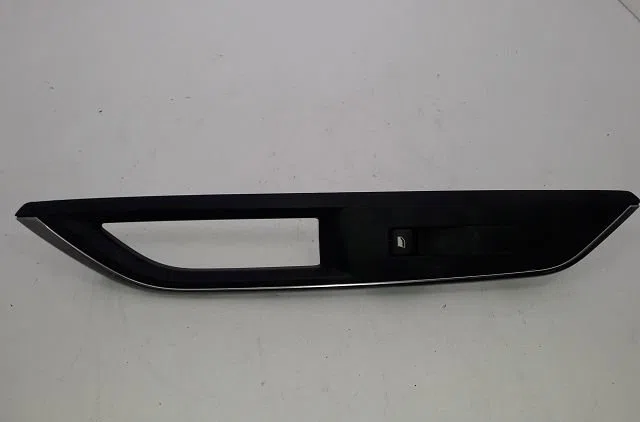 Commande lève-glace porte avant droite Peugeot 5008 II (MC_, MJ_, MR_, M4_) 1.2 (mrhnyh, mrhnyw, mrhnsj, mrhnsu, mrhnsm)