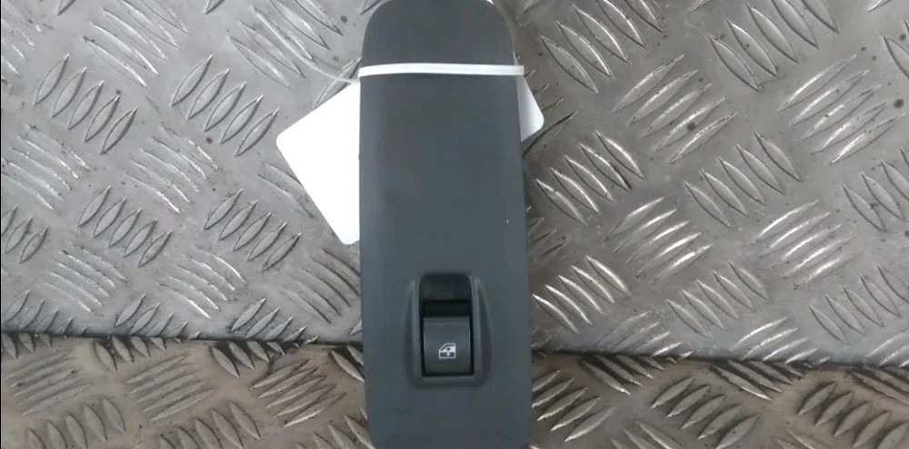 Commande lève-glace porte avant droite Peugeot BOXER Camionnette 2.2 hdi 120 (2006) occasion