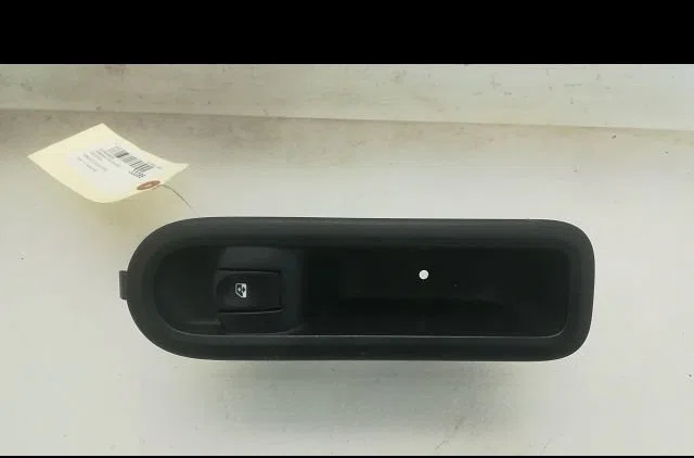 Commande lève-glace porte avant droite RENAULT CLIO III 2008 occasion