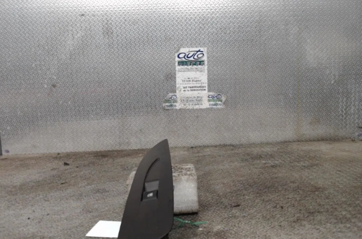 Commande lève-glace porte avant droite RENAULT ESPACE 5 ESPACE 5 occasion