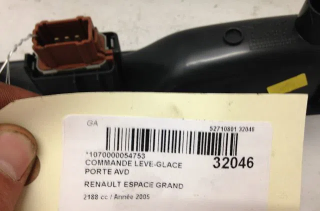 Commande lève-glace porte avant droite RENAULT ESPACE IV 2005 occasion