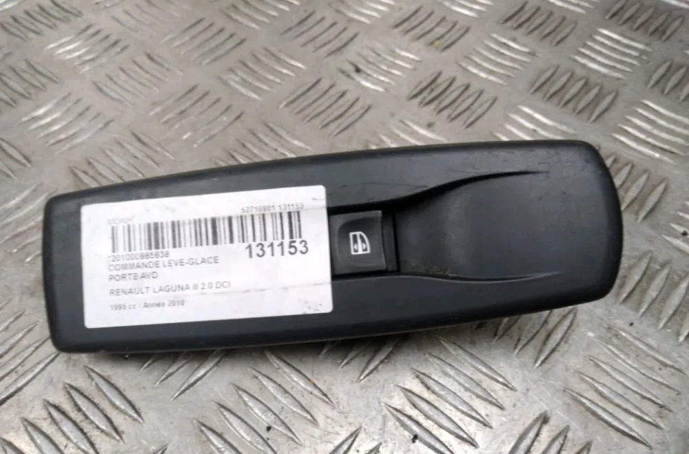 Commande lève-glace porte avant droite Renault LAGUNA III Grandtour (KT0-1) 2.0 dci (kt01, kt08, kt09, kt0k, kt12, kt1d,