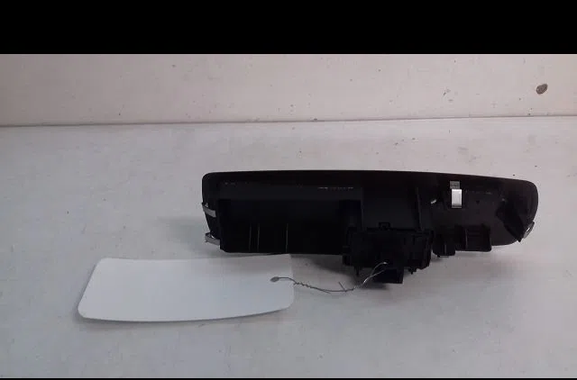 Commande lève-glace porte avant droite Renault LAGUNA III Grandtour (KT0-1) 2.0 dci (kt07, kt0j, kt14, kt1a, kt1s) (2007