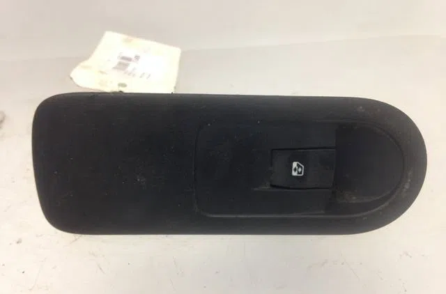 Commande lève-glace porte avant droite RENAULT MEGANE I 2004 occasion