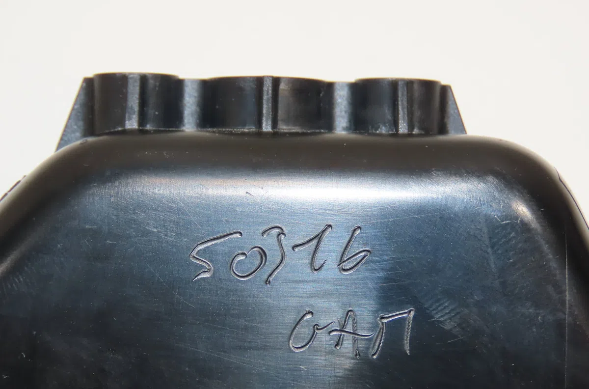 Commande lève-glace porte avant droite Renault MEGANE III 3-5 portes (BZ0-1_, B3_) 1.2 tce (bz2b, bz11) (2012-2015) 5 po