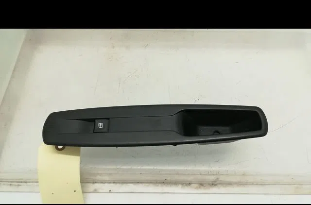 Commande lève-glace porte avant droite Renault MEGANE III Grandtour (KZ0-1) 1.5 dci (kz09, kz0d, kz1g, kz29, kz14, kz1w,