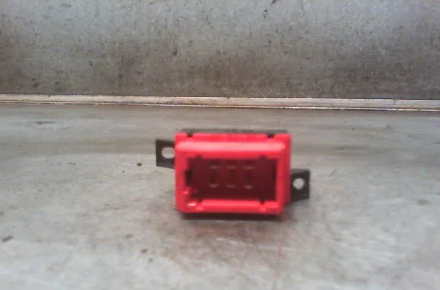 Commande lève-glace porte avant droite RENAULT SAFRANE Phase 1 04-1992--09-1996 occasion