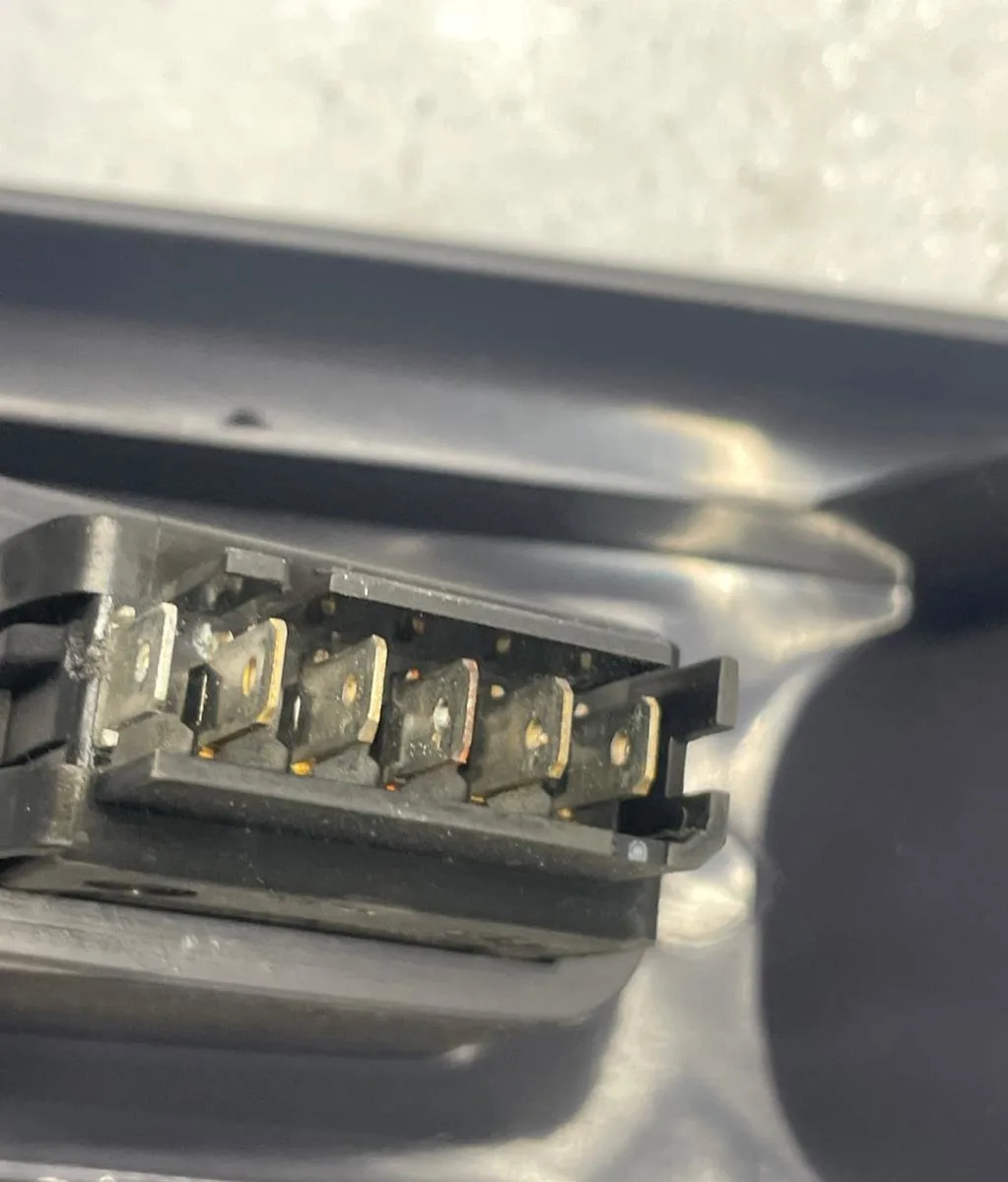 Commande lève-glace porte avant droite RENAULT TWINGO 1 PHASE 1 occasion