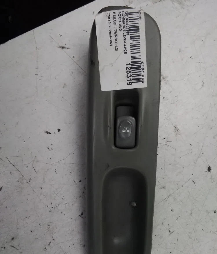 Commande lève-glace porte avant droite RENAULT TWINGO I 2001 occasion