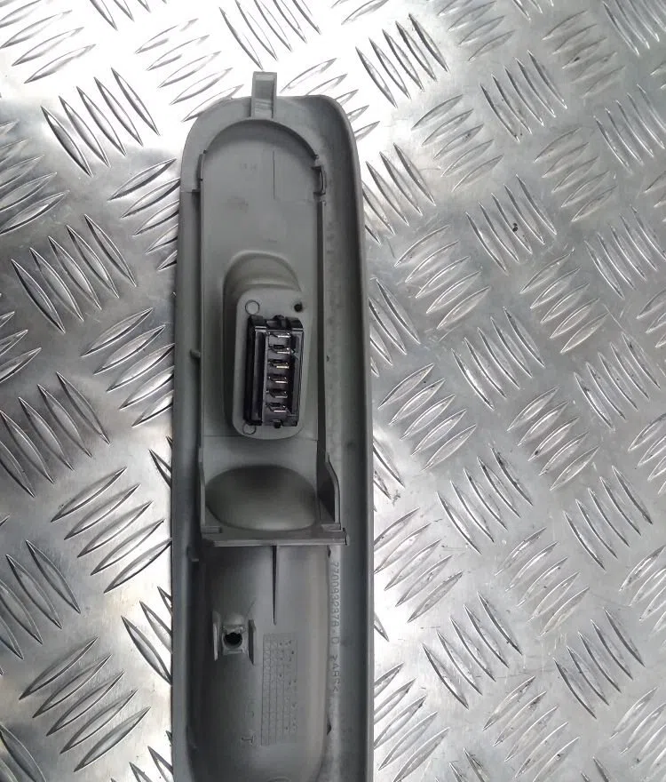 Commande lève-glace porte avant droite RENAULT TWINGO I 2002 occasion
