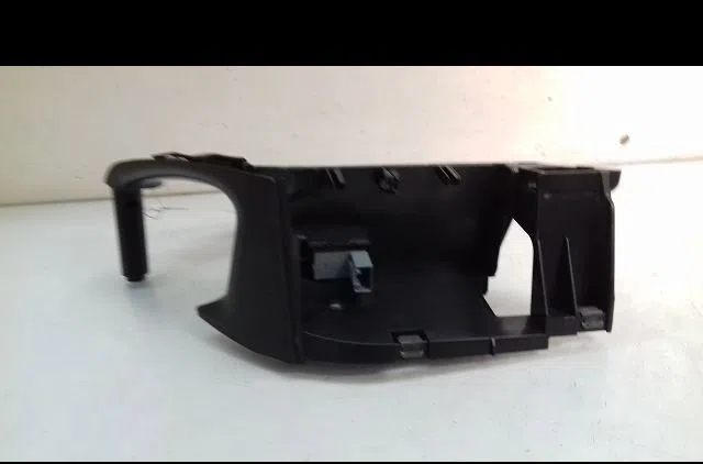 Commande lève-glace porte avant droite Seat IBIZA IV (6J5, 6P1) 1.6 tdi (2009-2015) occasion
