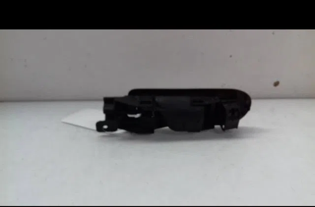 Commande lève-glace porte avant droite Volkswagen GOLF IV (1J1) 2.8 vr6 4motion (1999-2005) occasion