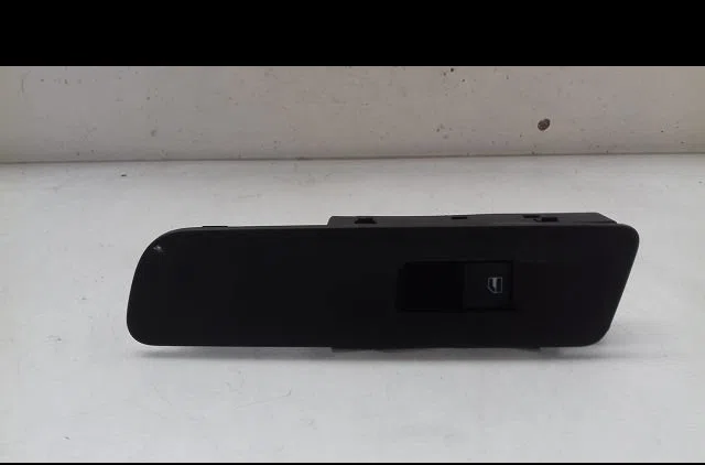 Commande lève-glace porte avant droite Volkswagen TIGUAN (5N_) 1.4 tsi (2011-2018) occasion
