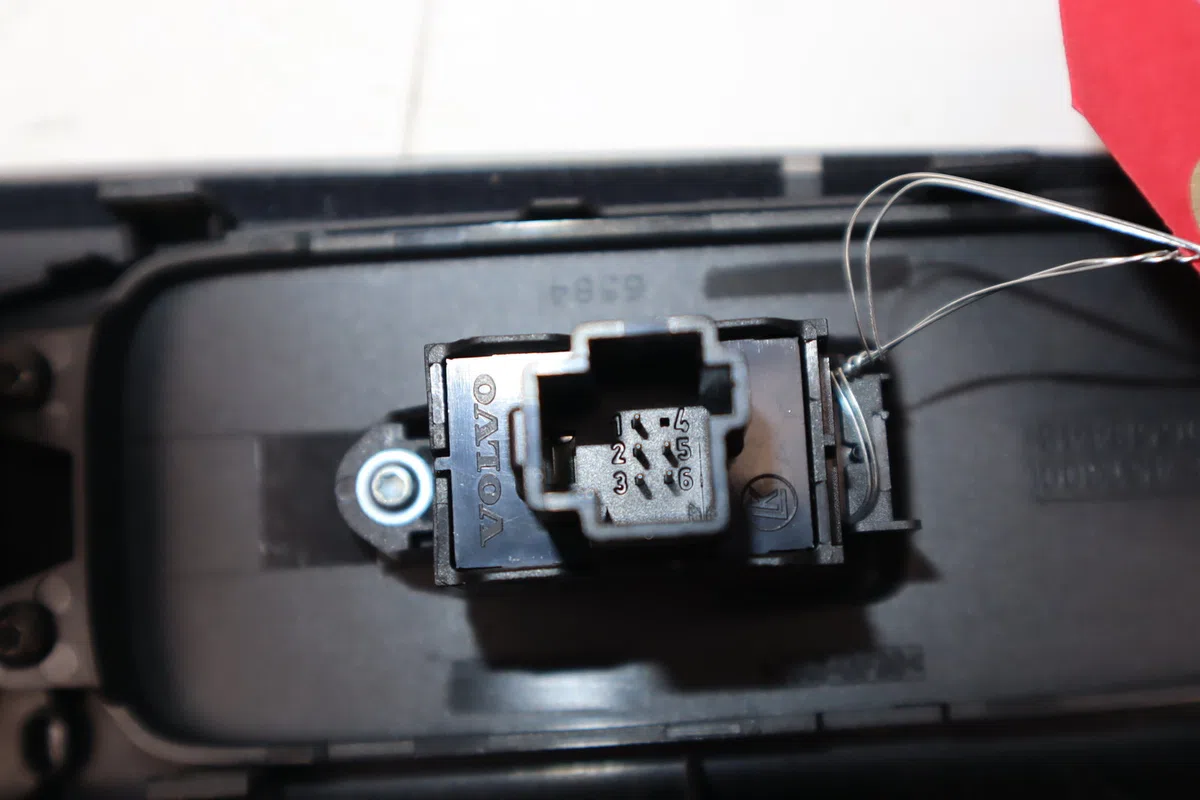 Commande lève-glace porte avant droite Volvo V50 (545) 2.0 d (2004-2010) occasion
