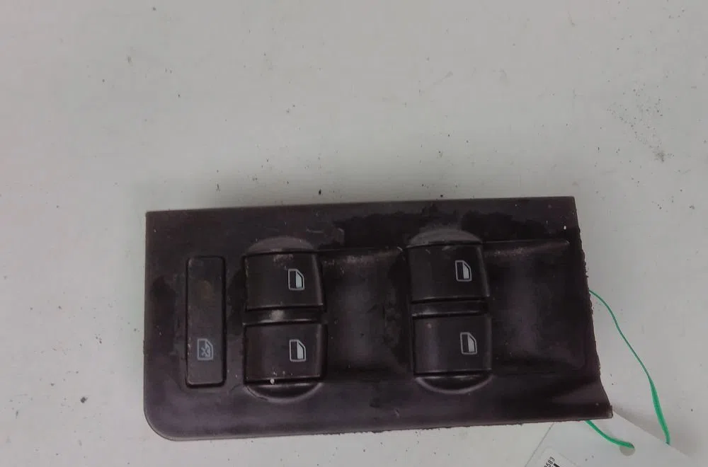 Commande lève-glace porte avant gauche AUDI A6 2003 occasion