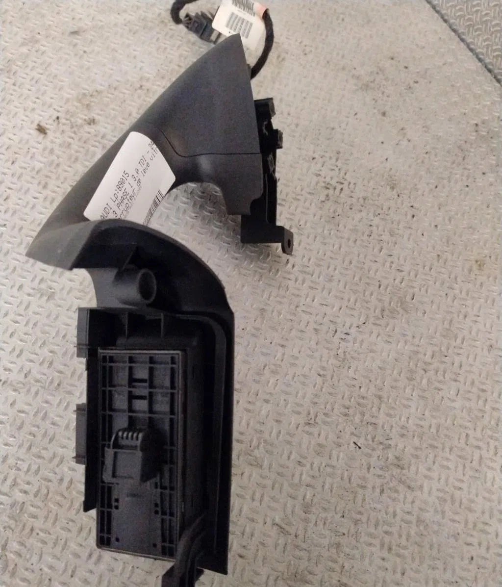 Commande lève-glace porte avant gauche AUDI A6 3 PHASE 1 occasion