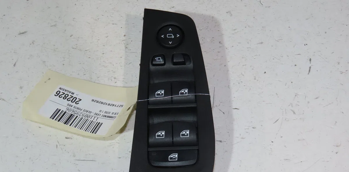Commande lève-glace porte avant gauche Bmw 1 (F40) 118 i (2019) 5 portes occasion
