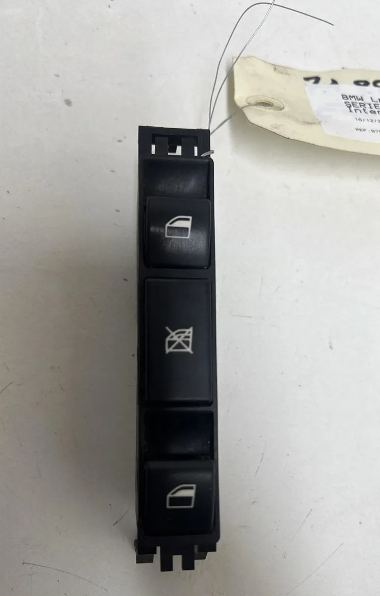 Commande lève-glace porte avant gauche Bmw 3 (E46) 330 d (1999-2005) occasion