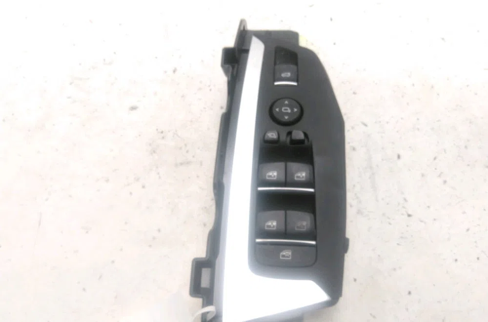 Commande lève-glace porte avant gauche Bmw X3 (G01, F97) Xdrive 30d mild-hybrid (2020) occasion