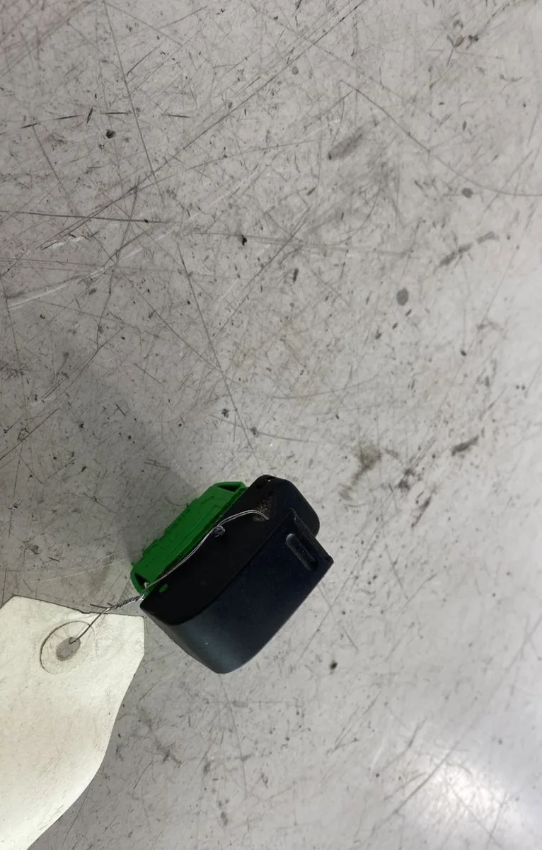 Commande lève-glace porte avant gauche CITROEN C1 1 PHASE 2 occasion