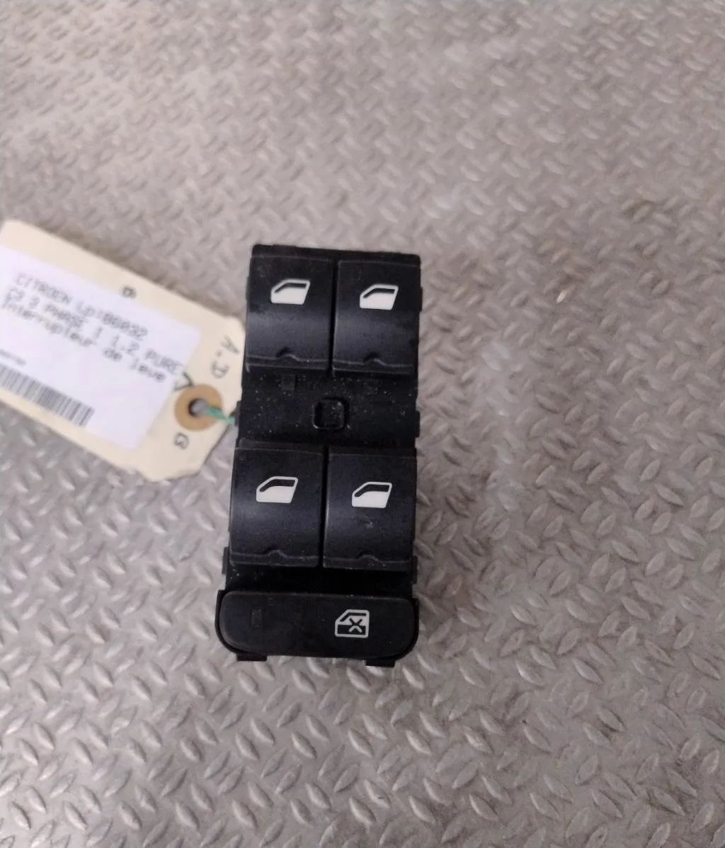 Commande lève-glace porte avant gauche CITROEN C3 3 PHASE 1 occasion