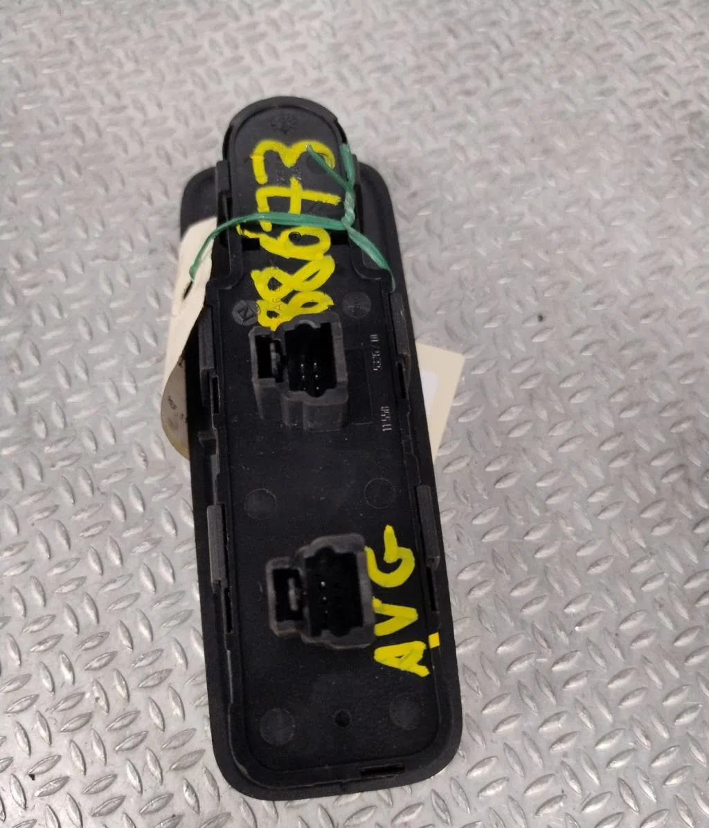 Commande lève-glace porte avant gauche CITROEN C8  C8 occasion