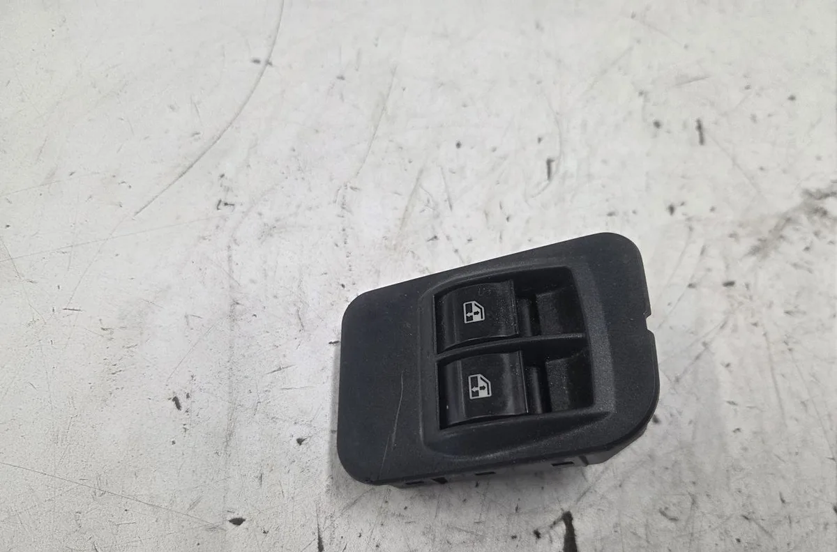 Commande lève-glace porte avant gauche CITROEN NEMO occasion