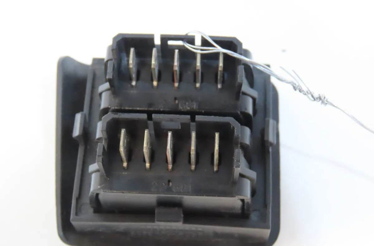 Commande lève-glace porte avant gauche Citroen ZX (N2) 1.9 d (1993-1997) occasion