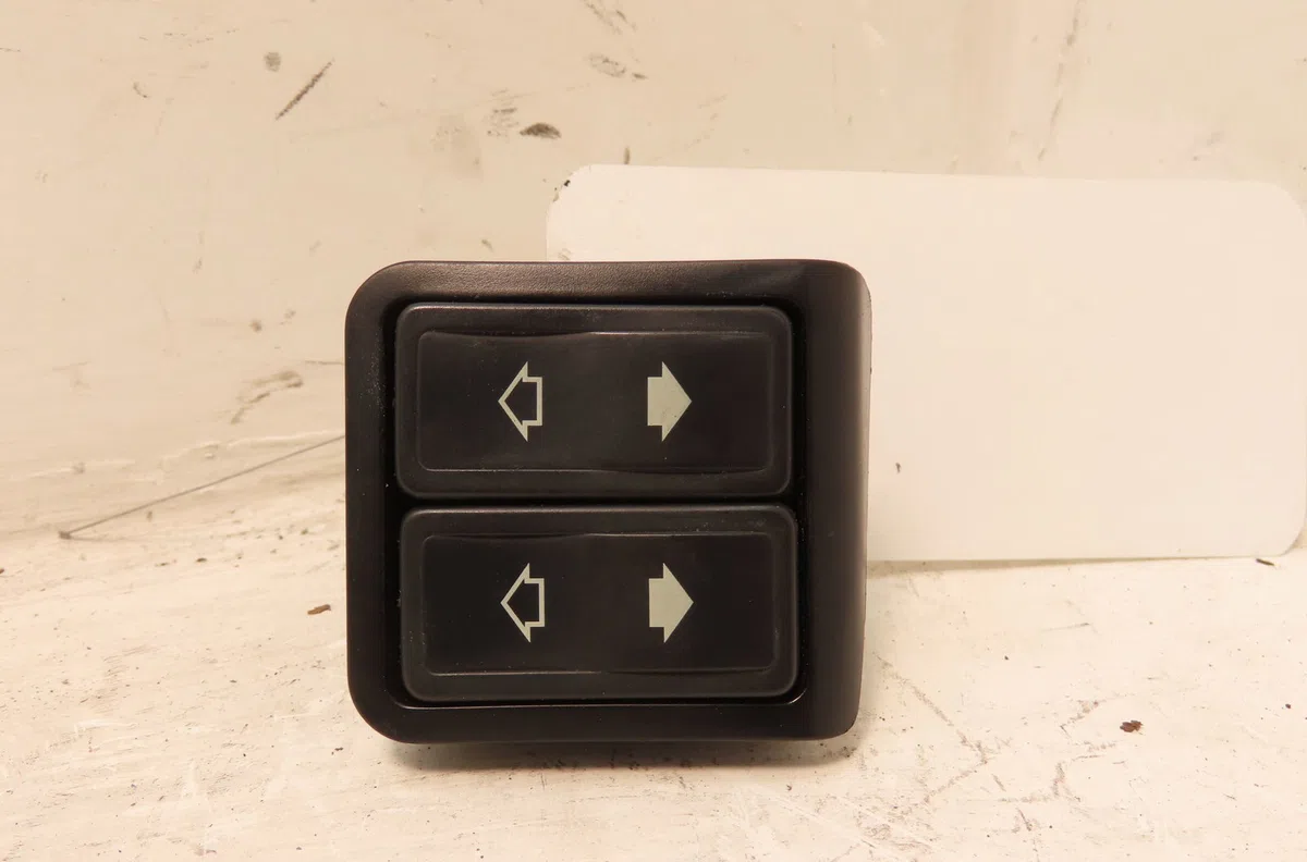 Commande lève-glace porte avant gauche Citroën ZX (N2) 1.9 dt (1992-1994) occasion